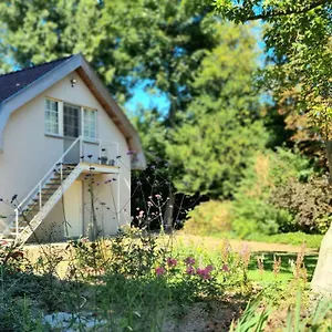 Studio 107 Bed & Breakfast Gistel