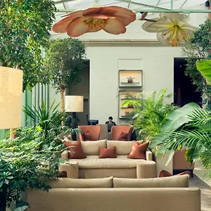 Botanic Sanctuary - The Leading Of The World ***** Amberes